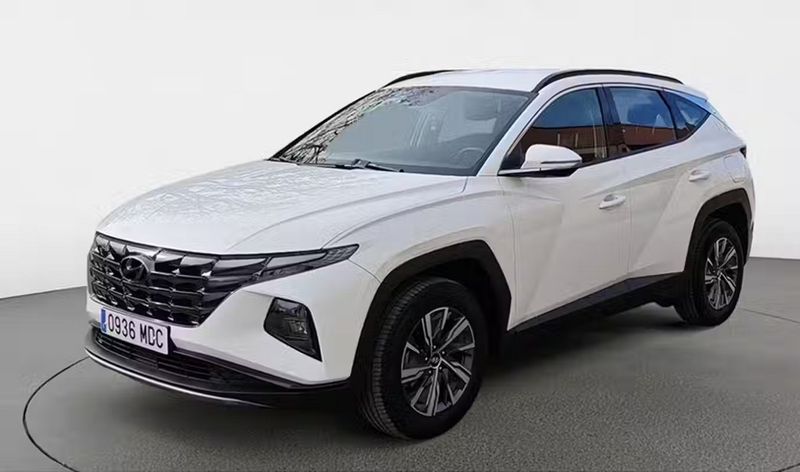 Hyundai Tucson • 2022 • 41,600 km 2