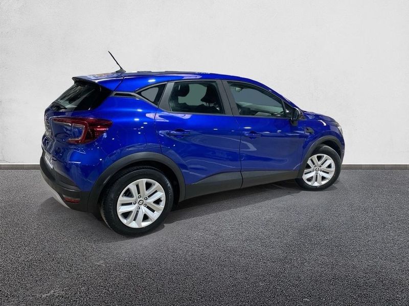 Renault Captur • 2022 • 27,500 km 8