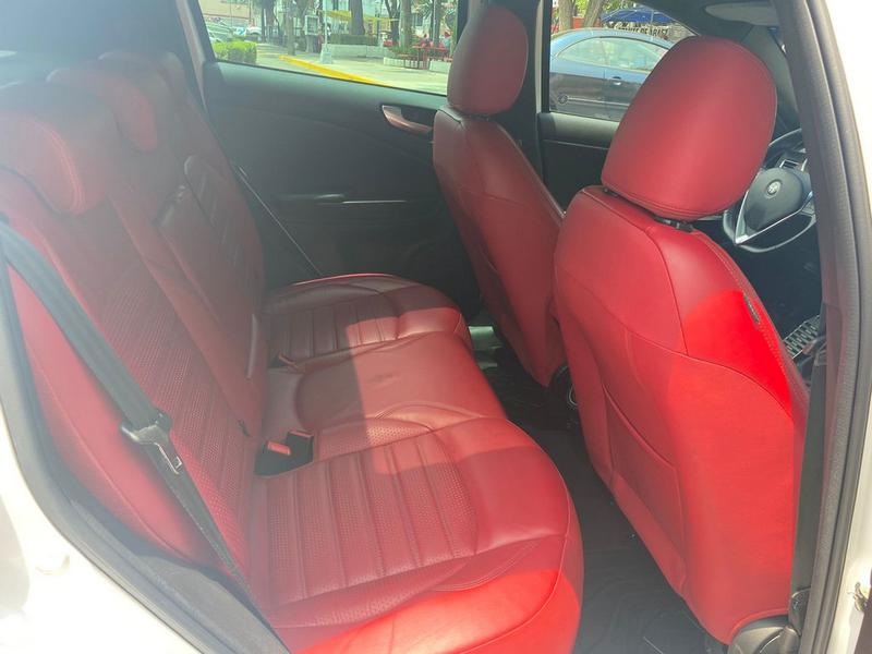 Alfa Romeo Giulietta • 2017 • 48,000 km 10