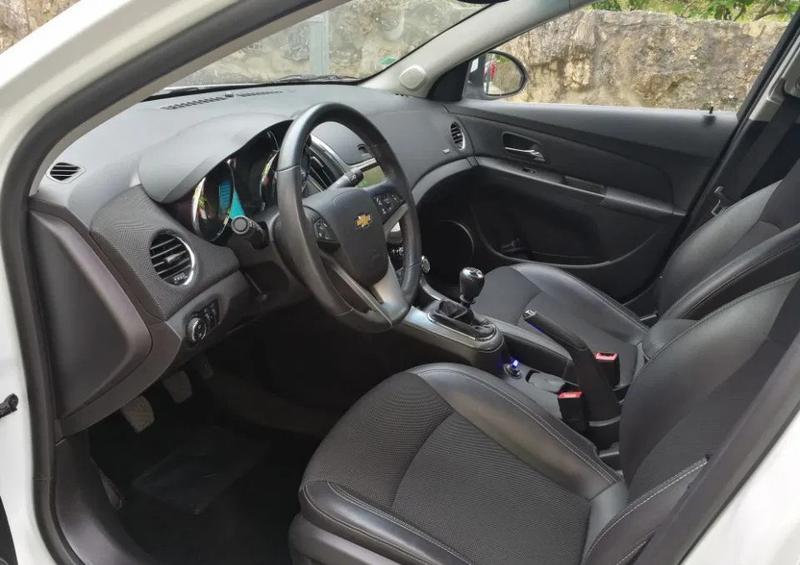 Chevrolet Cruze • 2012 • 52,000 km 5
