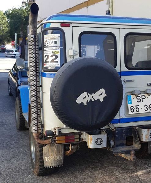 Toyota Land Cruiser • 1981 • 305,000 km 7