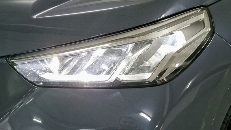 BMW X1 • 2023 • 49,000 km 11