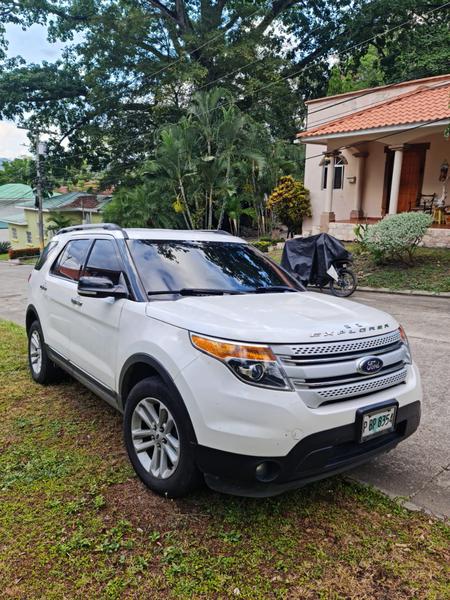 Ford Explorer • 2012 • 193,359 km 1