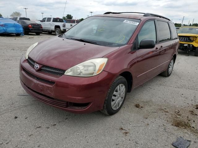 Toyota Sienna • 2005 • 6 km 4