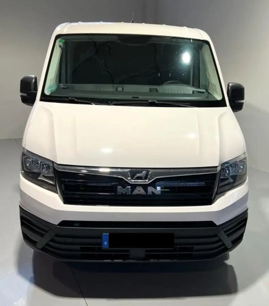 DFSK C37 Minibus • 2019 • 75,500 km 3