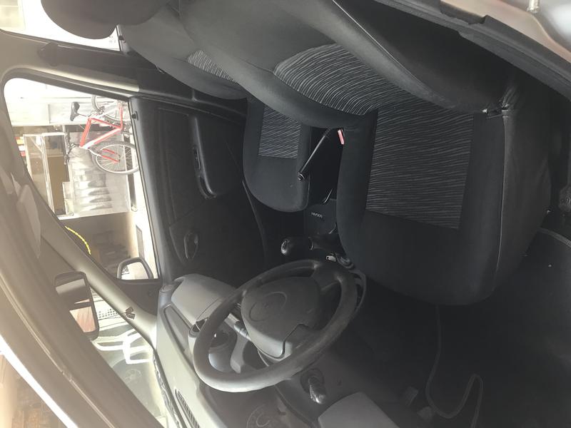 Renault Logan • 2014 • 94,898 km 5