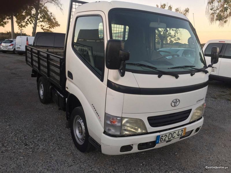 Toyota Dyna • 2007 • 200,000 km 4
