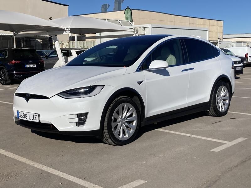 Tesla Model X • 2020 • 39,515 km 1