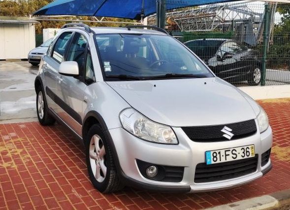 Suzuki SX4 • 2008 • 200,365 km 1