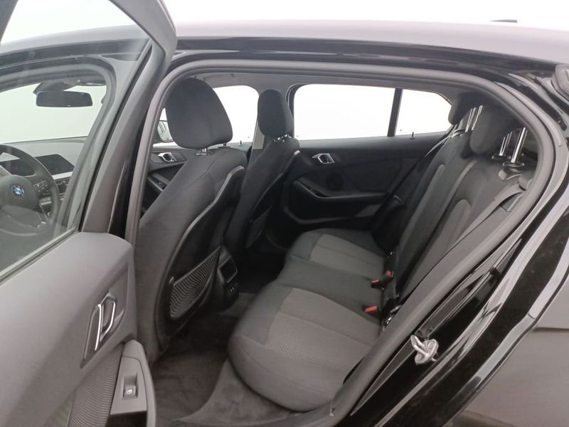 BMW 1 Series • 2021 • 91,000 km 4