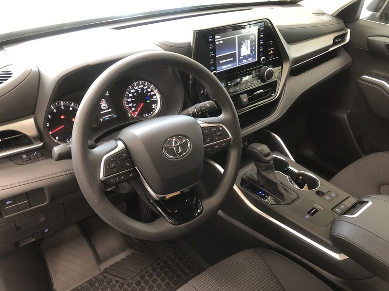 Toyota 4-Runner • 2020 • 29 km 3