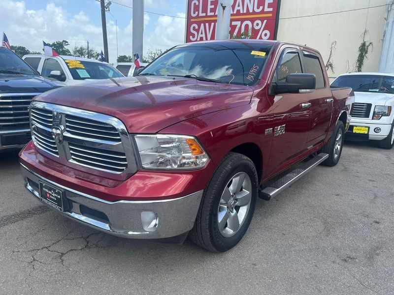 Dodge Ram Pickup 1500 • 2019 • 30,297 km 1