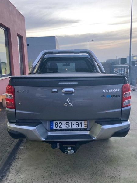 Mitsubishi L200 Pick up • 2017 • 60,000 km 5
