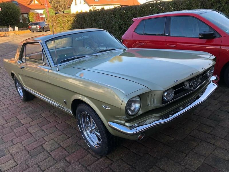 Ford Mustang • 1966 • 9,999 km 3