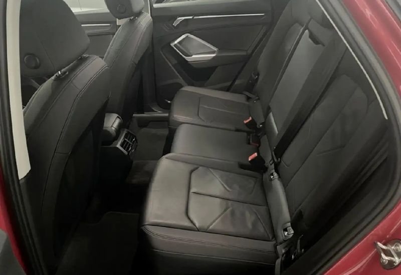 Audi Q3 • 2020 • 26,000 km 11