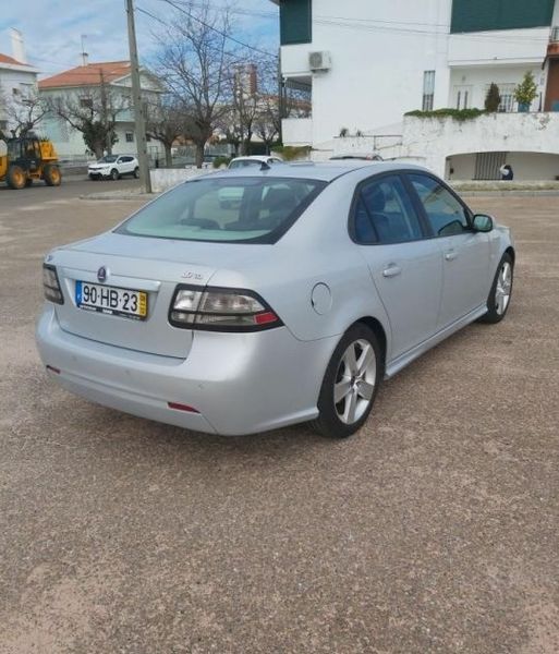 Saab 9-3 • 2008 • 307,000 km 1