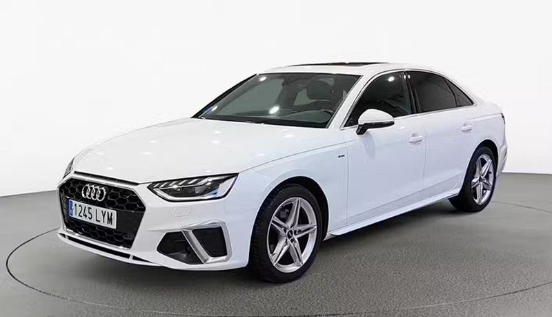 Audi A4 • 2022 • 111,184 km 1