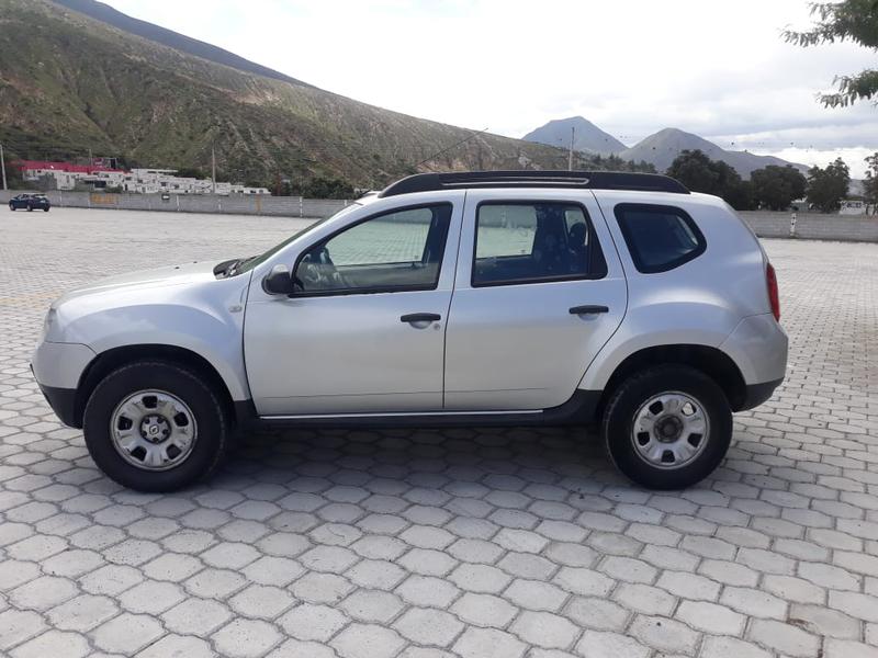 Renault Duster • 2014 • 175,000 km 9