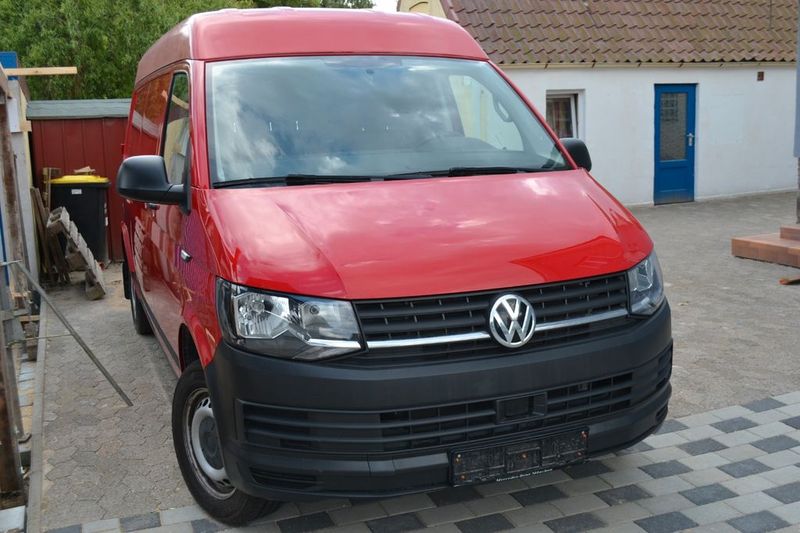 Volkswagen T5 Transporter Shuttle • 2017 • 88,000 km 7