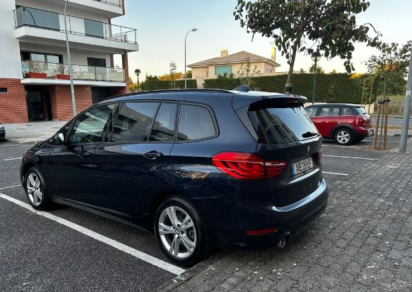 BMW 2 Series • 2020 • 130,000 km 1