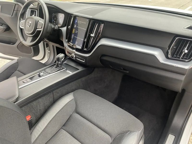 Volvo XC60 • 2019 • 104,000 km 13
