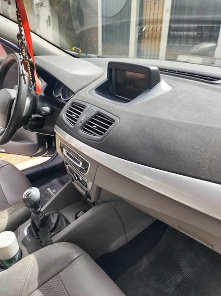 Renault Fluence • 2014 • 120,000 km 15