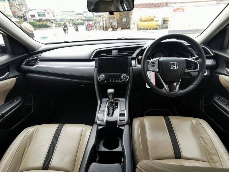 Honda Civic • 2017 • 46,250 km 8