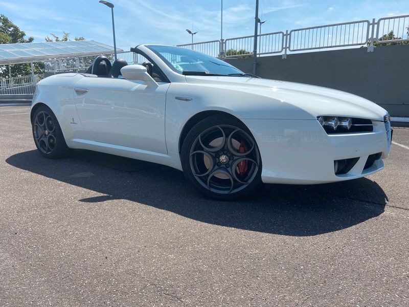 Alfa Romeo Spider • 2011 • 76,000 km 1