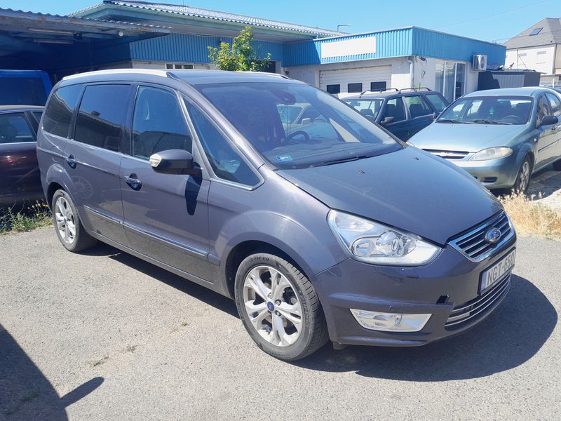Ford Galaxy • 2014 • 217,000 km 2