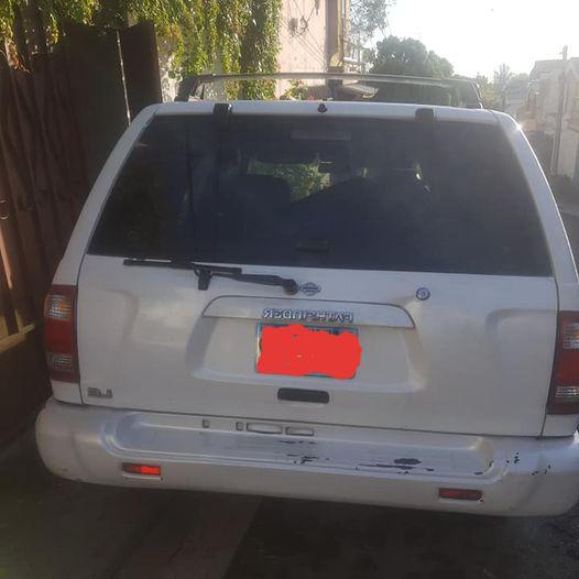 Nissan Pathfinder • 2000 • 120 km 6