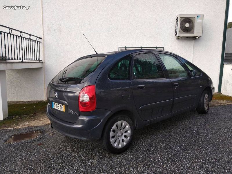 Citroën C3 Picasso • 2002 • 25,000 km 2