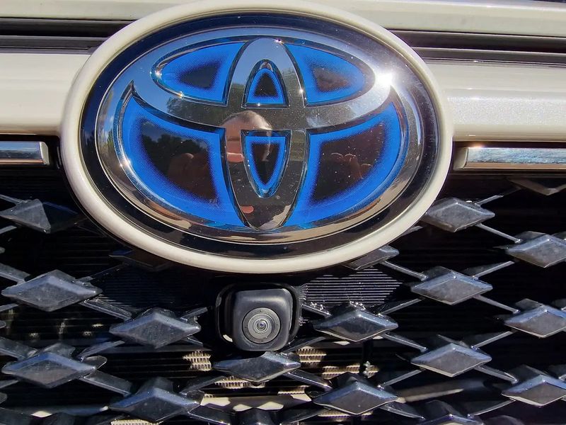 Toyota RAV4 • 2021 • 41,500 km 15