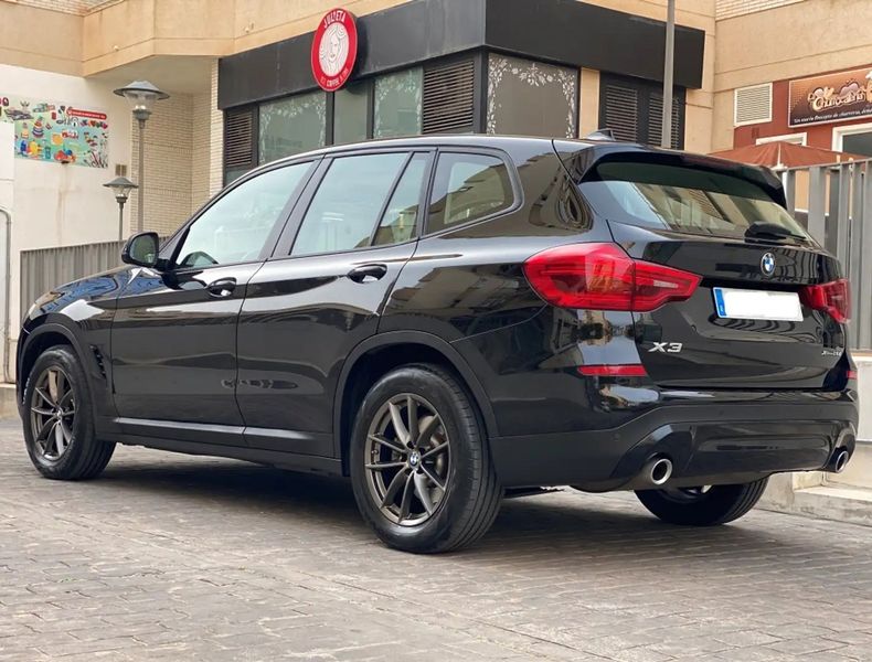 BMW X3 • 2018 • 145,900 km 8
