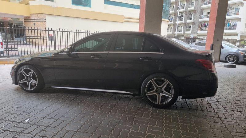 Mercedes-Benz C-Class • 2015 • 98,000 km 5