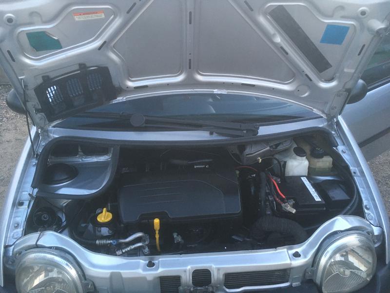 Renault Twingo • 2006 • 76,200 km 3