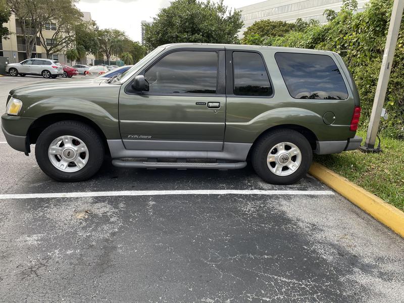 Ford Explorer • 2002 • 76,000 km 13