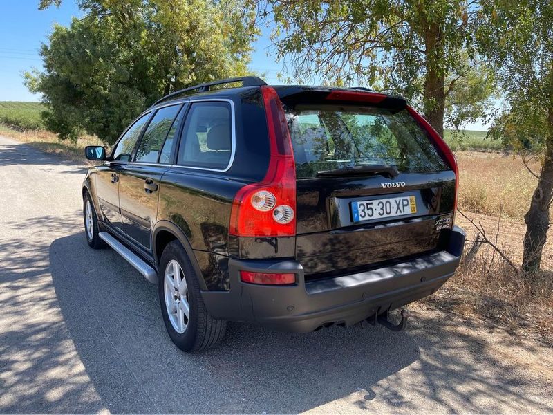 Volvo XC90 • 2004 • 240,000 km 8