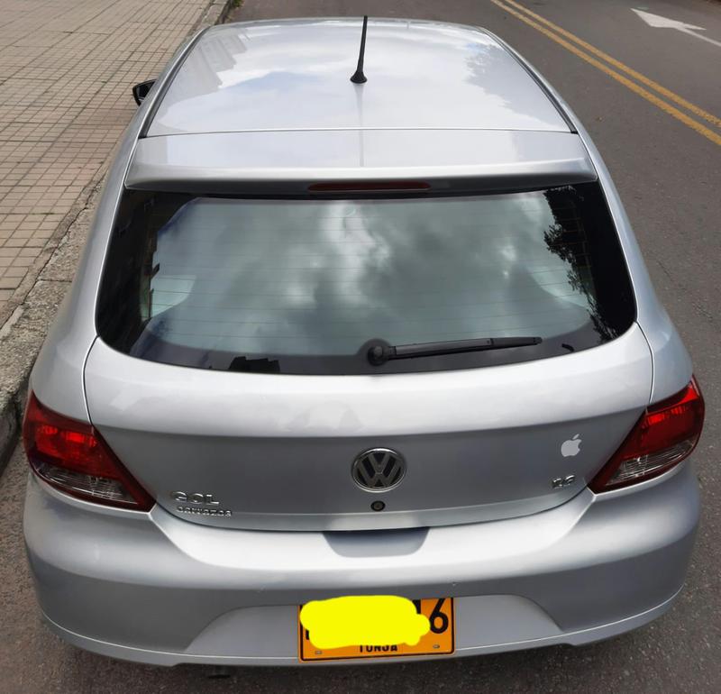 Volkswagen Gol • 2012 • 75,000 km 3