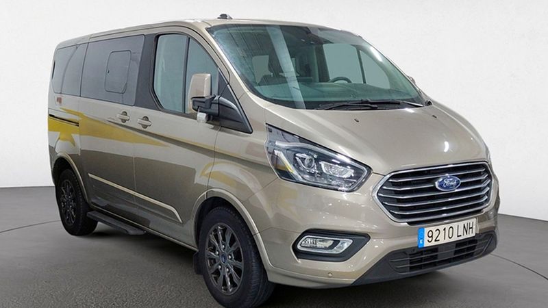 Ford Tourneo Custom • 2021 • 48,258 km 1