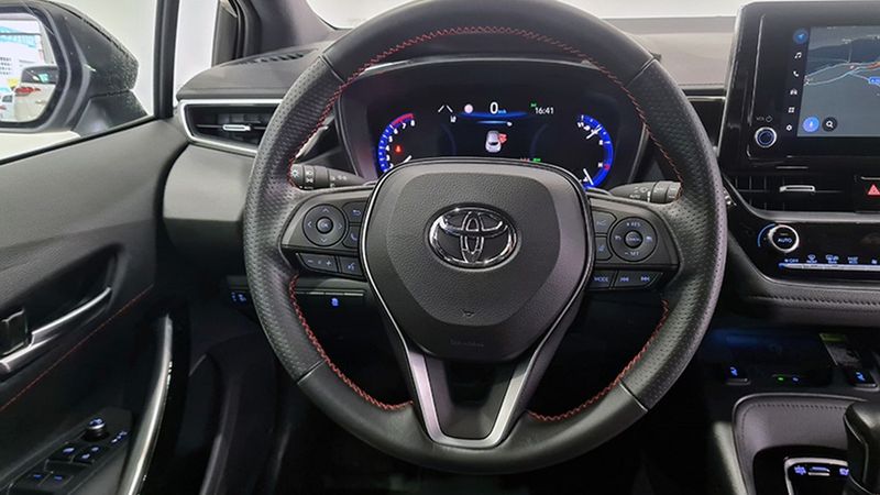 Toyota Corolla • 2022 • 31,000 km 15