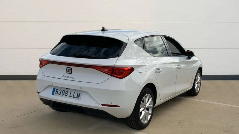 Seat Leon • 2020 • 61,000 km 5