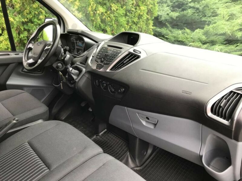 Ford Transit Custom • 2018 • 82,500 km 4