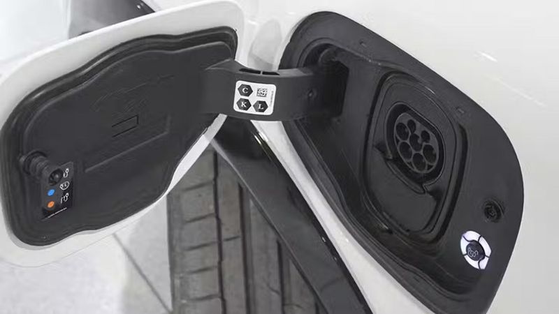 Ford Mustang Mach-E • 2023 • 18,873 km 17