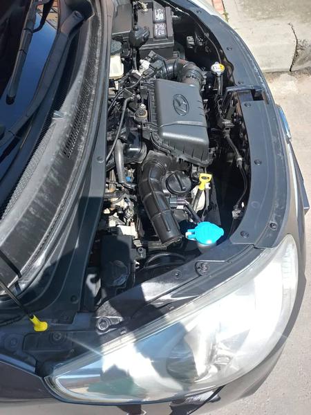 Hyundai i10 • 2014 • 75,113 km 5