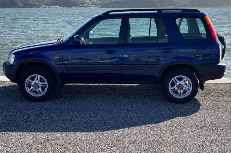 Honda CR-V • 1998 • 301,000 km 1