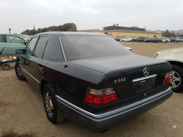 Mercedes-Benz E • 1994 • 35,697 km 3