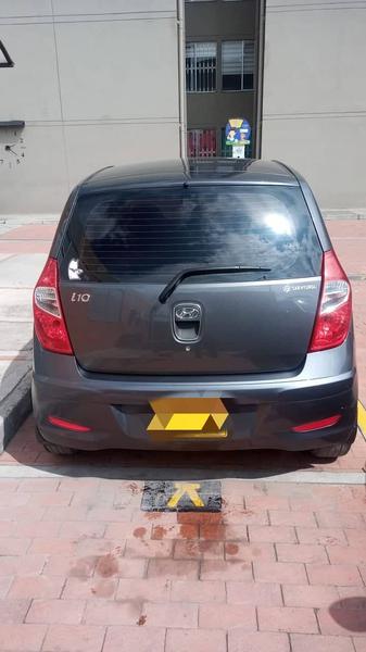 Hyundai i10 • 2014 • 75,113 km 2