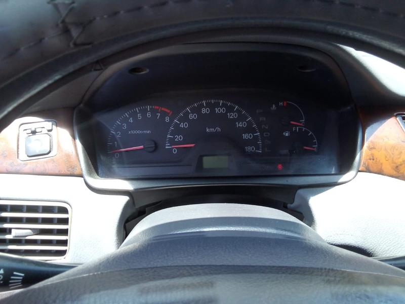 Mitsubishi Lancer • 2000 • 153,000 km 9