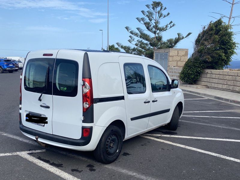 Renault Kangoo Express • 2011 • 196,700 km 2
