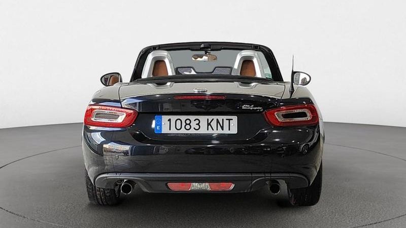 Fiat 124 Spider • 2018 • 38,900 km 22